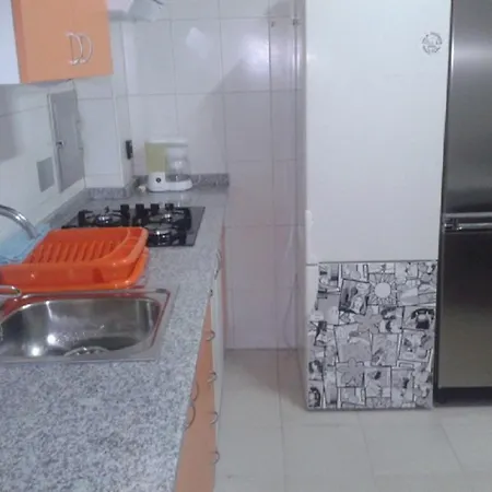 Apartman Plaza Del Oeste 4 Dormitorios, 2 Banos , Parking Salamanca