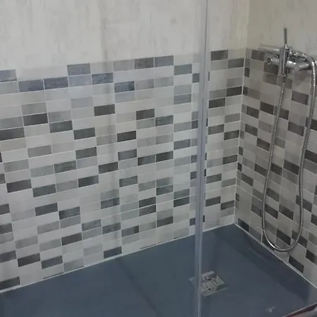 Plaza Del Oeste 4 Dormitorios, 2 Banos , Parking Salamanca