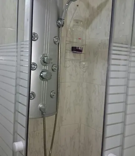 Appartamento Plaza Del Oeste 4 Dormitorios, 2 Banos , Parking *