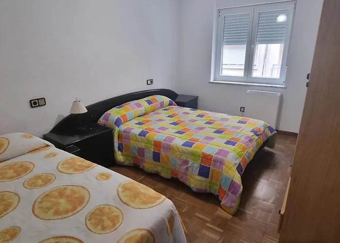 Appartamento Plaza Del Oeste 4 Dormitorios, 2 Banos , Parking