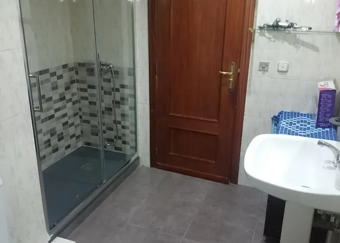 Διαμέρισμα Plaza Del Oeste 4 Dormitorios, 2 Banos , Parking